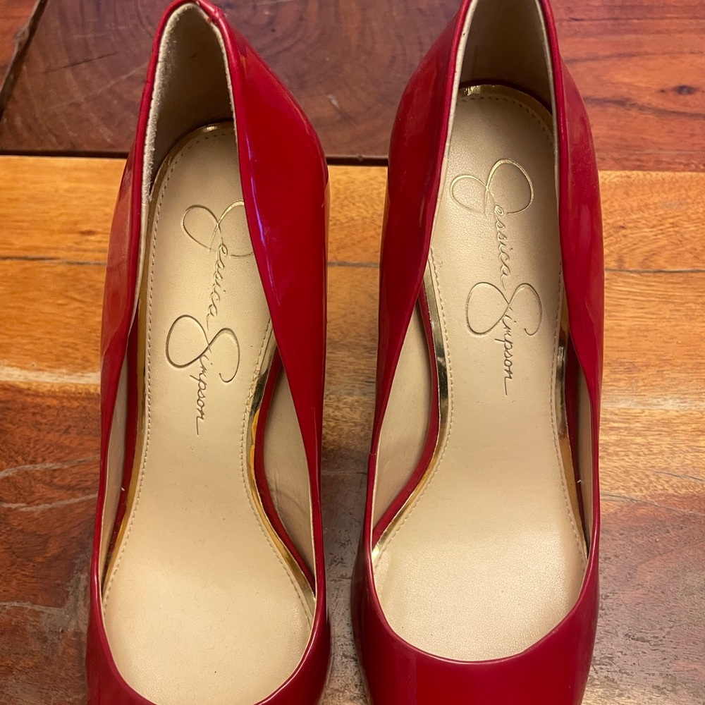 Jessica Simpson Red Heels - Picture 2 of 7